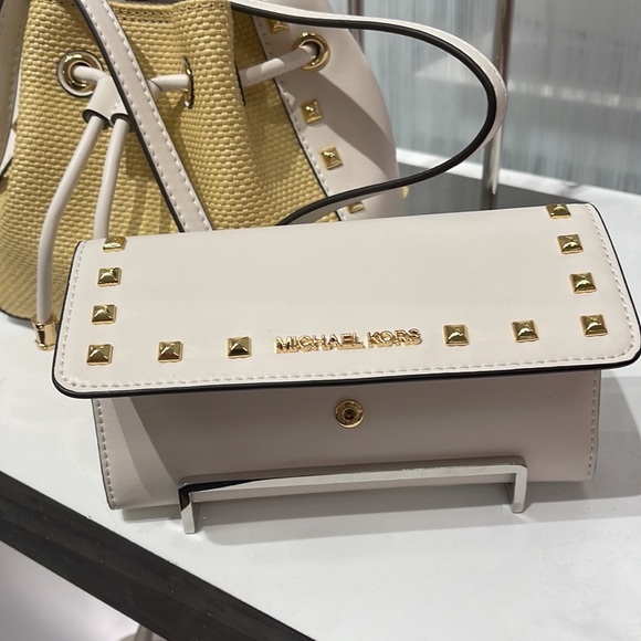 MICHAEL KORS JET SET TRAVEL LADY LARGE TRIFOLD  NON-VEGAN LEATHER WALLET - Picture 13 of 16